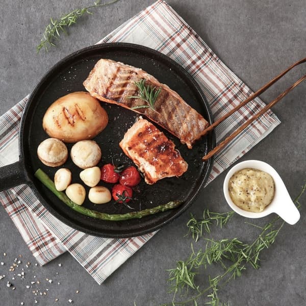 Grilled Salmon and Vegetables